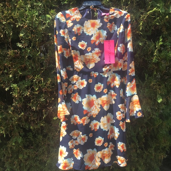 NWT Betsey Johnson Sz 2 Silky Dress - Picture 2 of 11